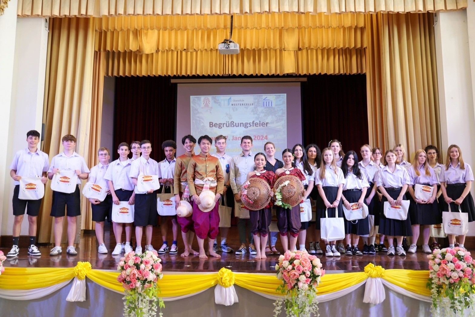 Austausch mit Thailand 2024